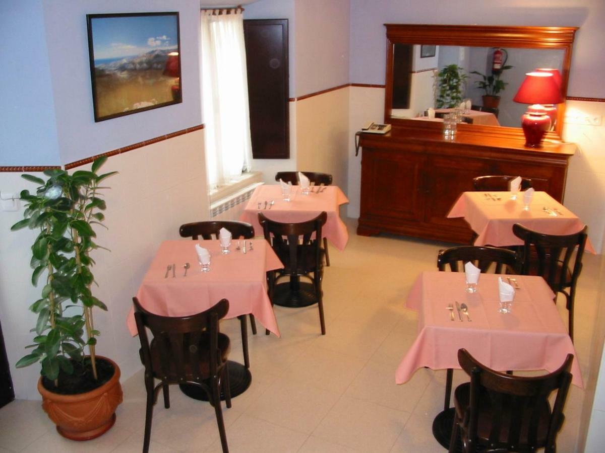 Hotel Fitu Colunga Kültér fotó